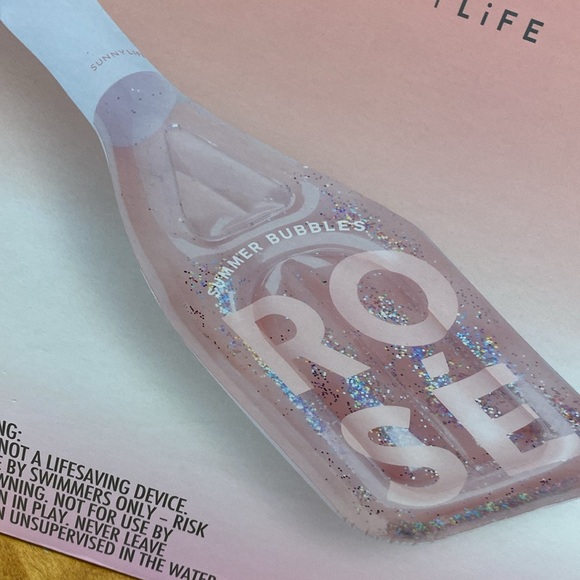 COPY - COPY - NWOT.  SunnyLife, Rose’ bottle, pool float. - Picture 11 of 12